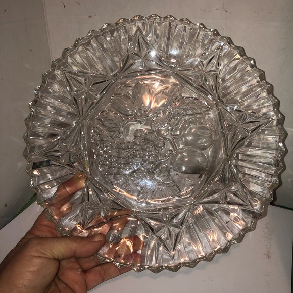 FEDERAL GLASS Fruit Base PIONEER Pattern wavy ruffled sawtooth edge plate. - Picture 1 of 6